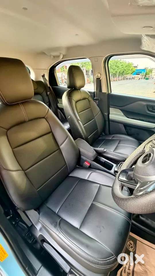 Tata Punch, 2025, Petrol