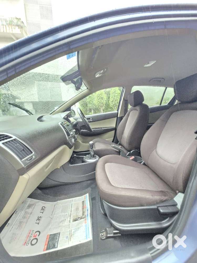 Hyundai I20 Sportz 1.2 Bs-iv, 2014, Petrol