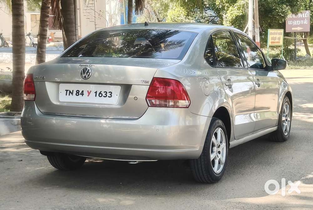 Volkswagen Vento 2013-2015 Magnific 1.6 Highline, 2015, Diesel