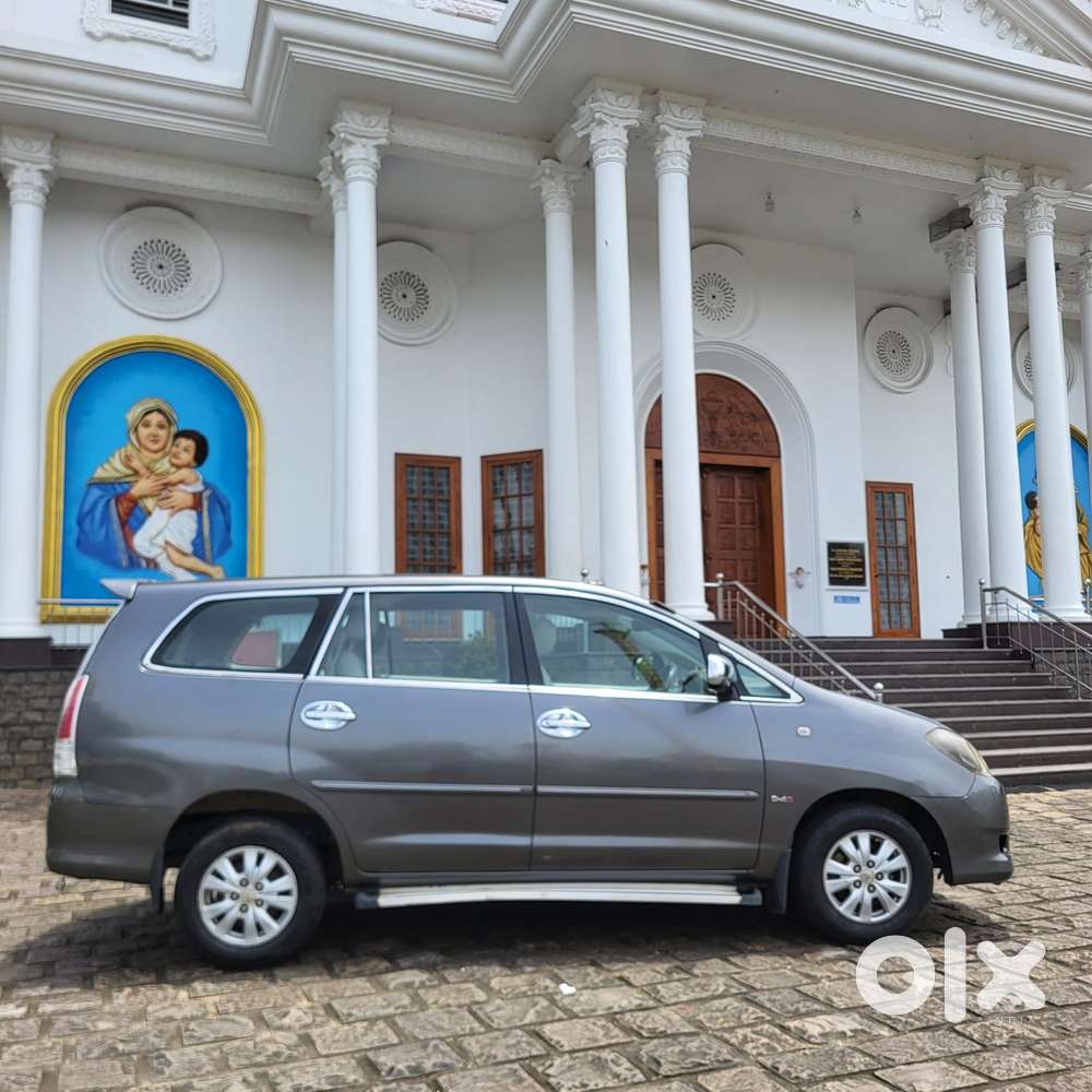 Toyota Innova 2.5 G (diesel) 7 Seater, 2010, Diesel