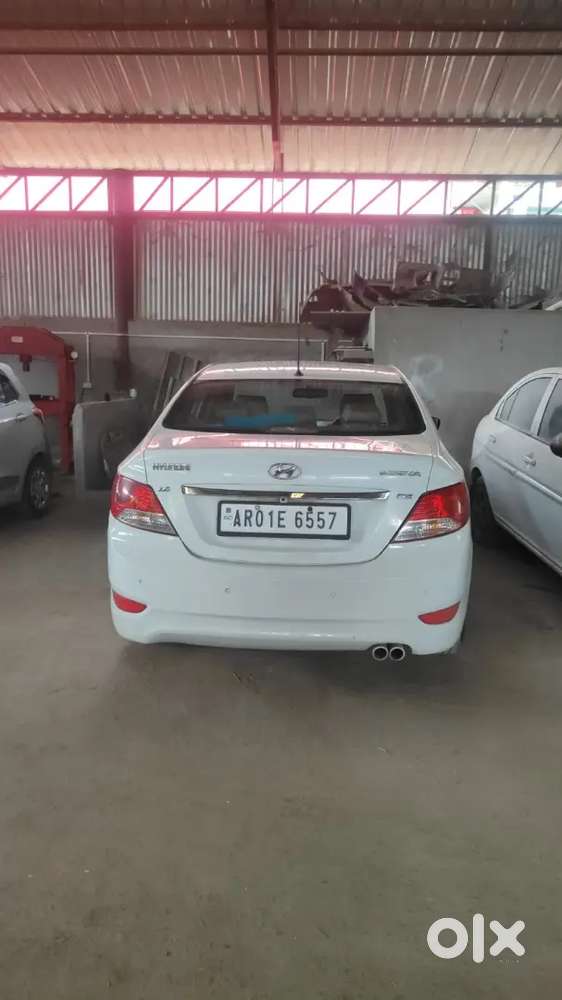 Hyundai Verna 1.6 Sx 2012