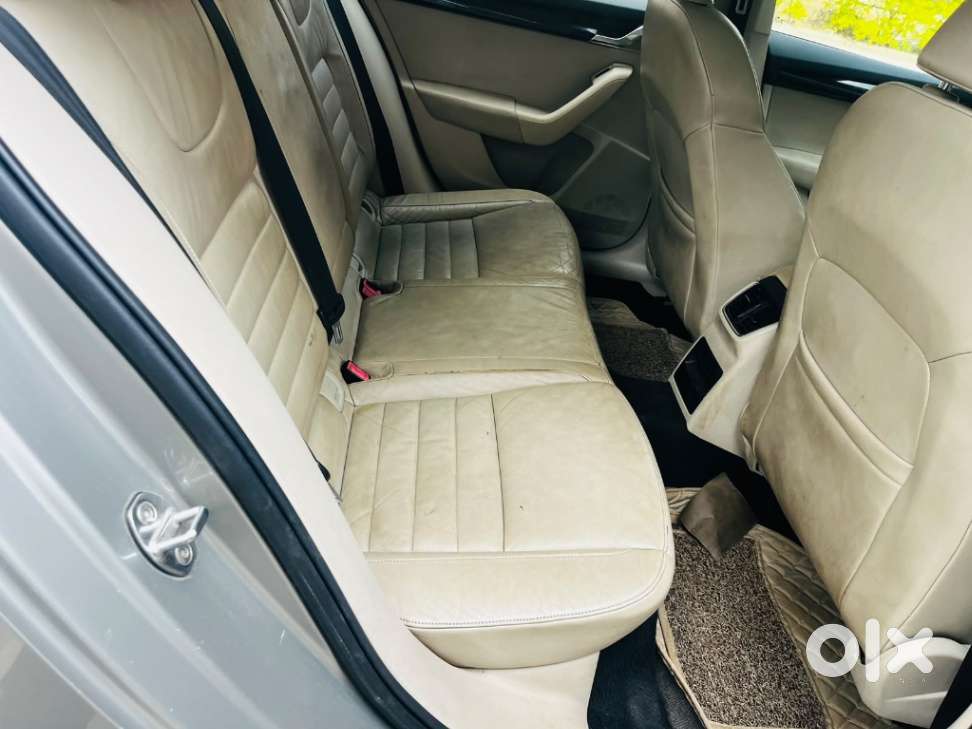 Skoda Octavia Elegance 2.0 Tdi At, 2013, Diesel