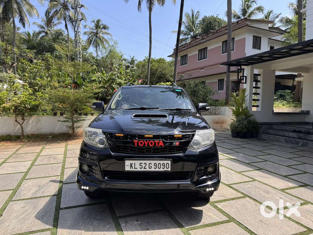 Toyota Fortuner, 2014, Diesel