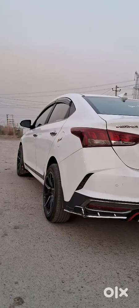 Hyundai Verna 2022 Diesel 70000 Km Driven