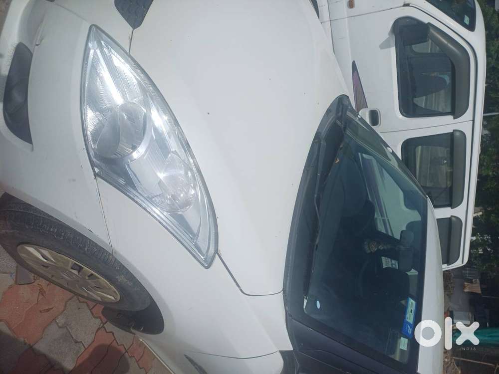 Maruti Suzuki Swift 2012