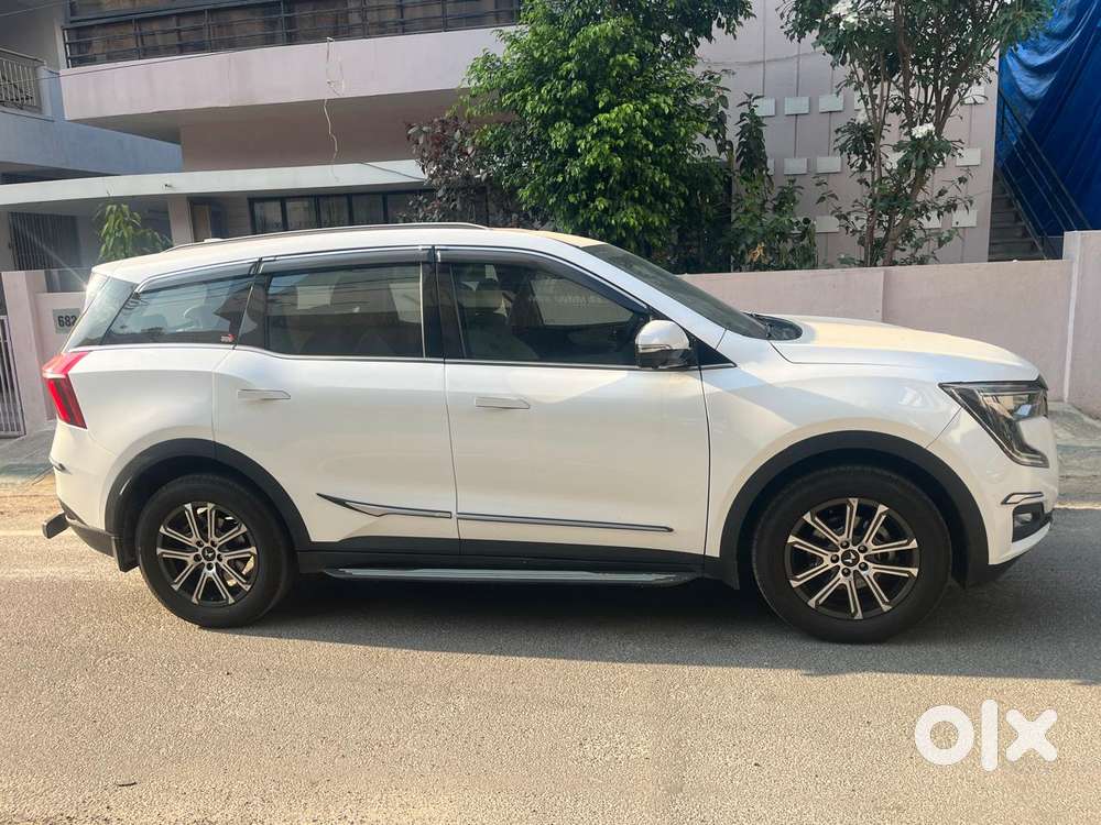 Mahindra Xuv700 2.2 Ax 7 Diesel Mt Str, 2025, Diesel