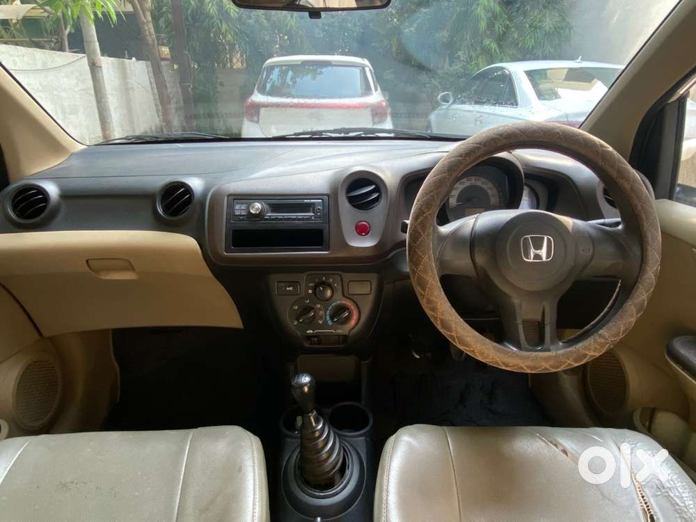 Honda Brio Petrol 2013
