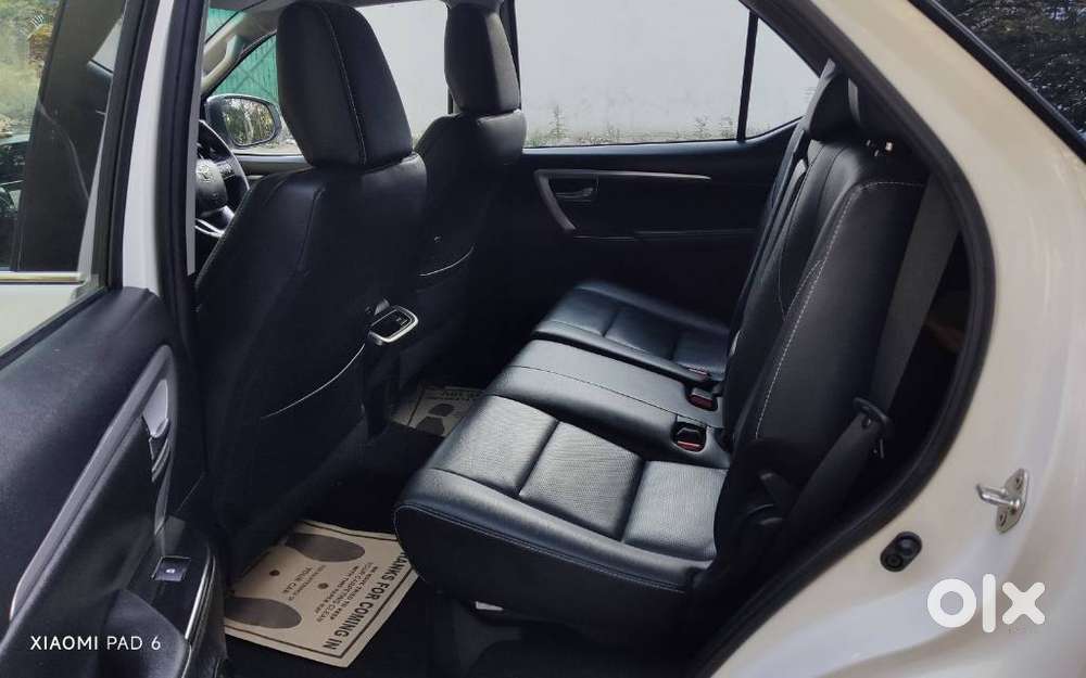 Toyota Fortuner [2021-ongoing] 2.7 2wd Petrol At, 2024, Petrol