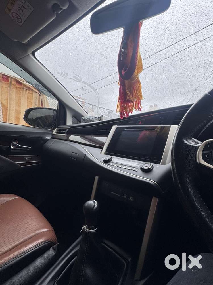 Toyota Innova Crysta 2019