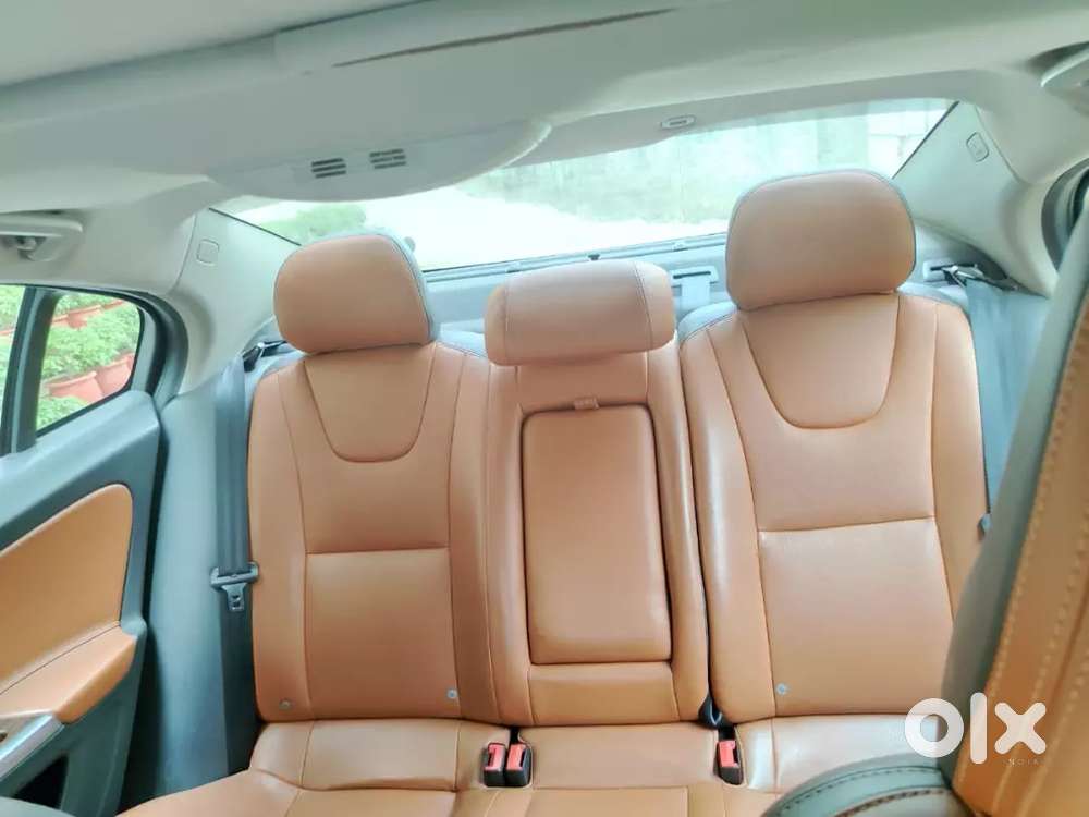 Volvo S60 D4 Momentum Brand New Condition