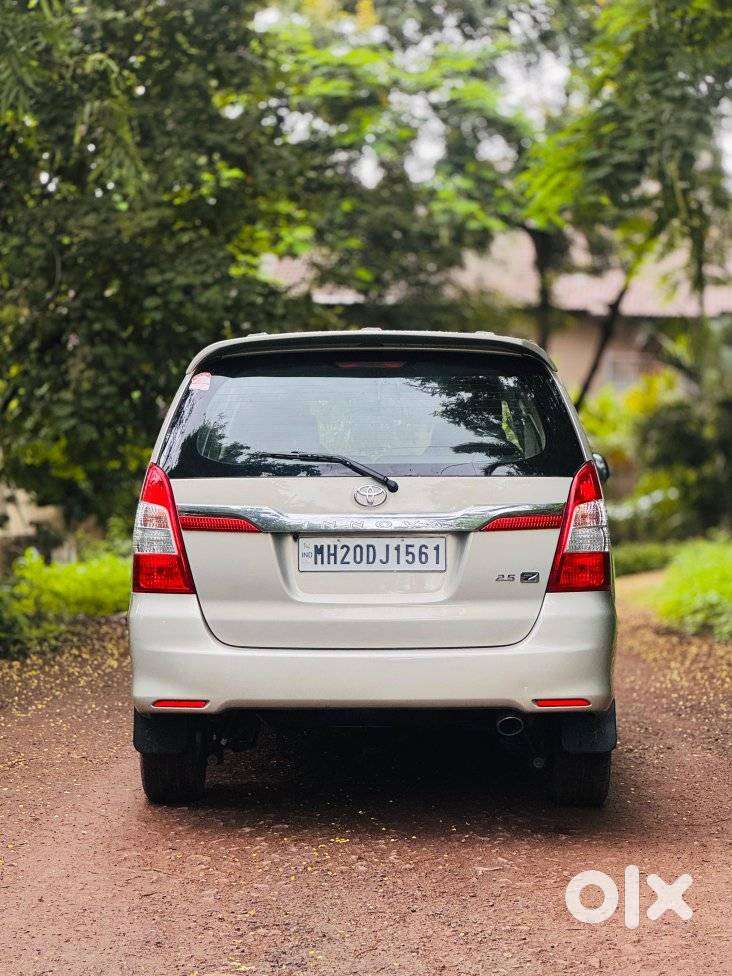 Toyota Innova 2.5 Zx 7 Str Bs-iv, 2014, Diesel