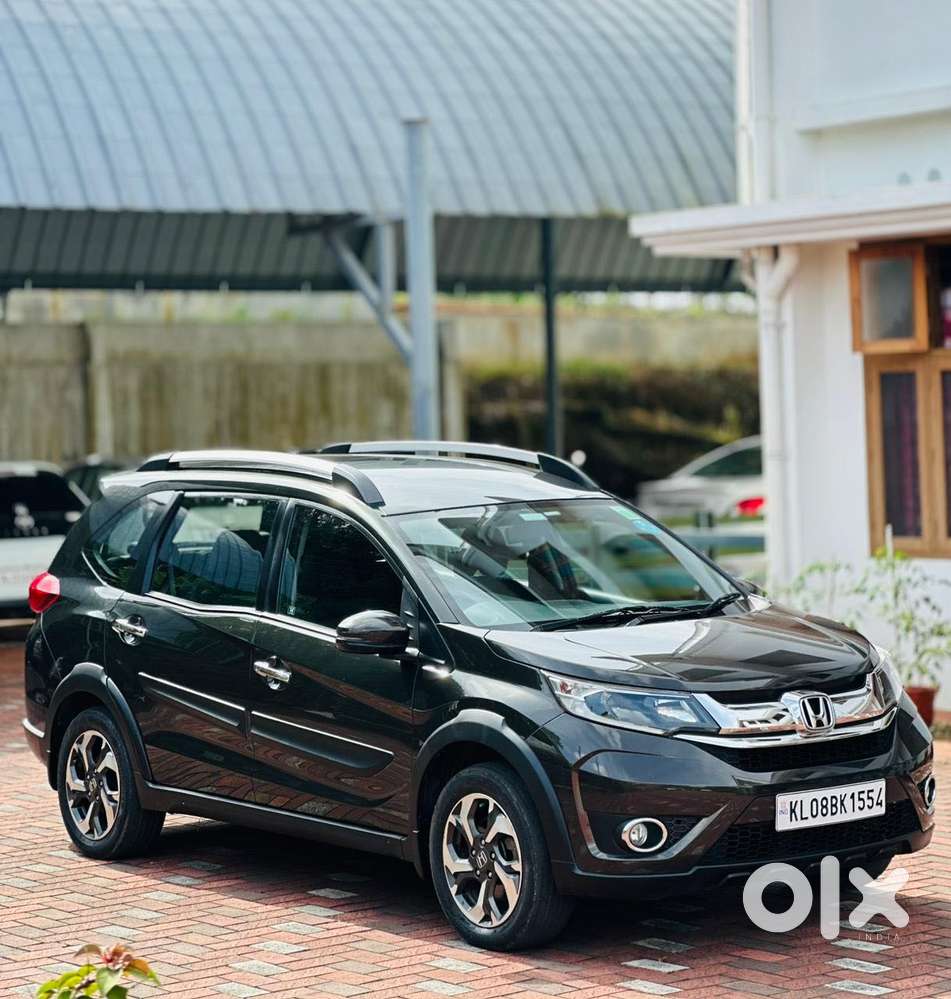 Honda Br-v Style Edition V Cvt, 2016, Petrol
