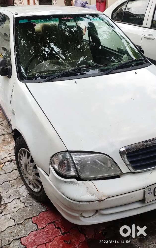 Maruti Suzuki Esteem 2004