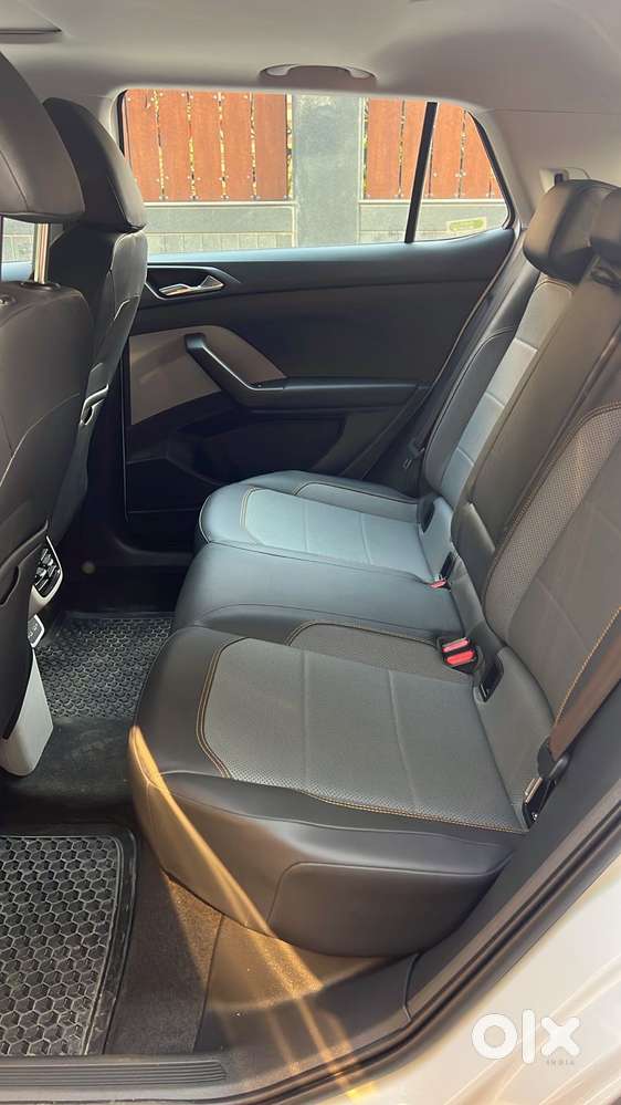 Skoda Kushaq 1.0 Tsi Style At, 2023, Petrol