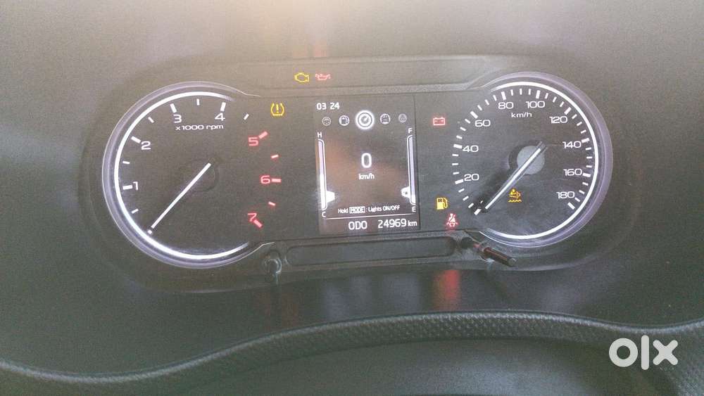 Mahindra Bolero Neo 1.5 N8, 2023, Diesel