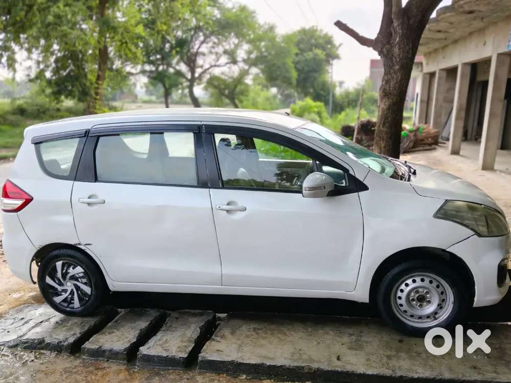 Maruti Suzuki Ertiga Vxi 2014
