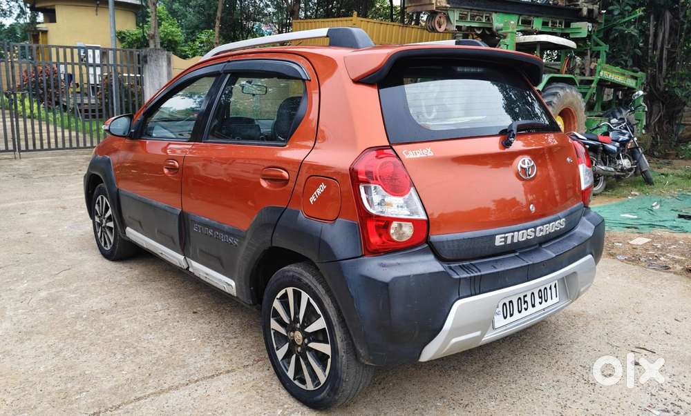 Toyota Etios Cross 1.2l G, 2015, Petrol