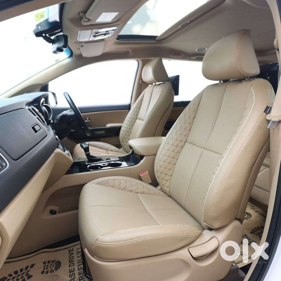 Kia Carnival Limousine Plus 7 Str, 2022, Diesel