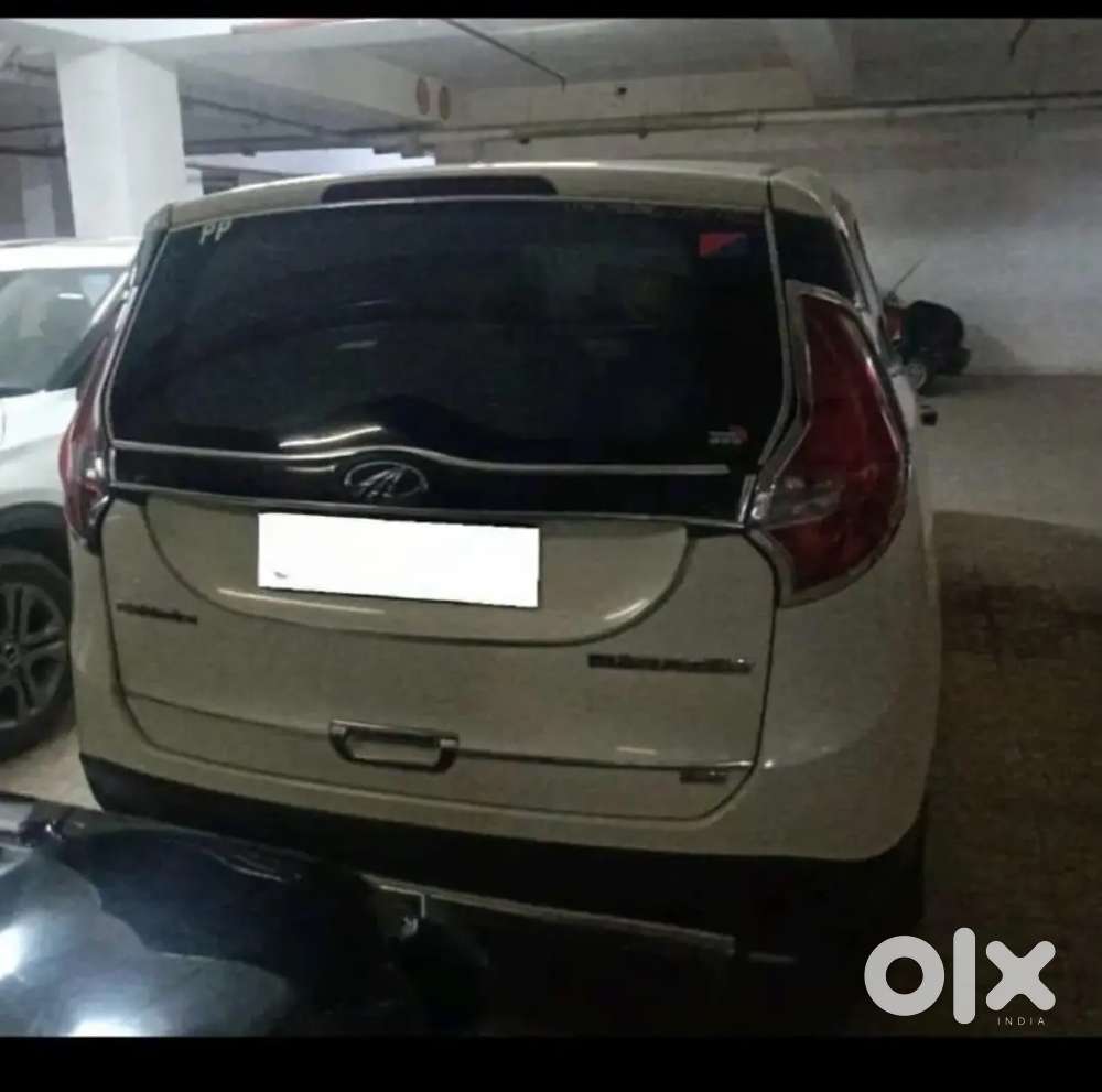 Mahindra Marazzo 2019 Diesel 100000 Km Driven