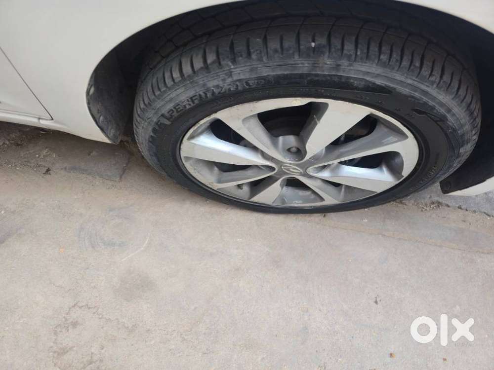 Hyundai Elite I20 Sportz (o) 1.2, 2015, Petrol
