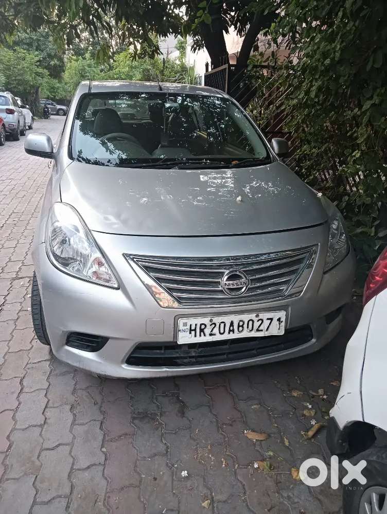 Nissan Sunny 2013