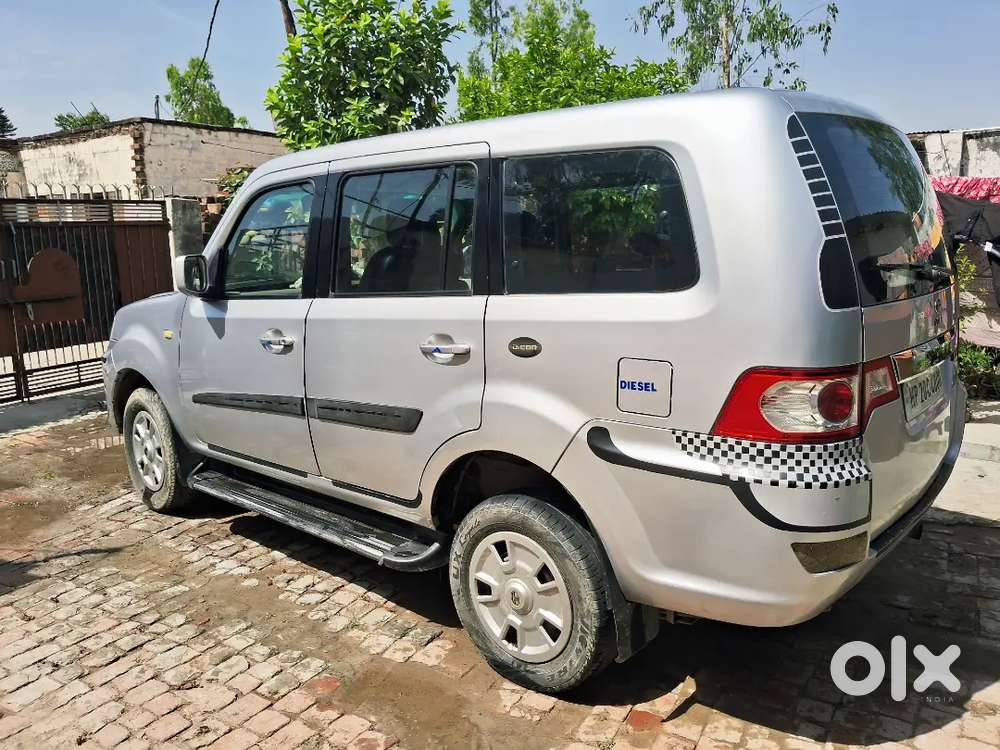 Tata Sumo Grande 2009