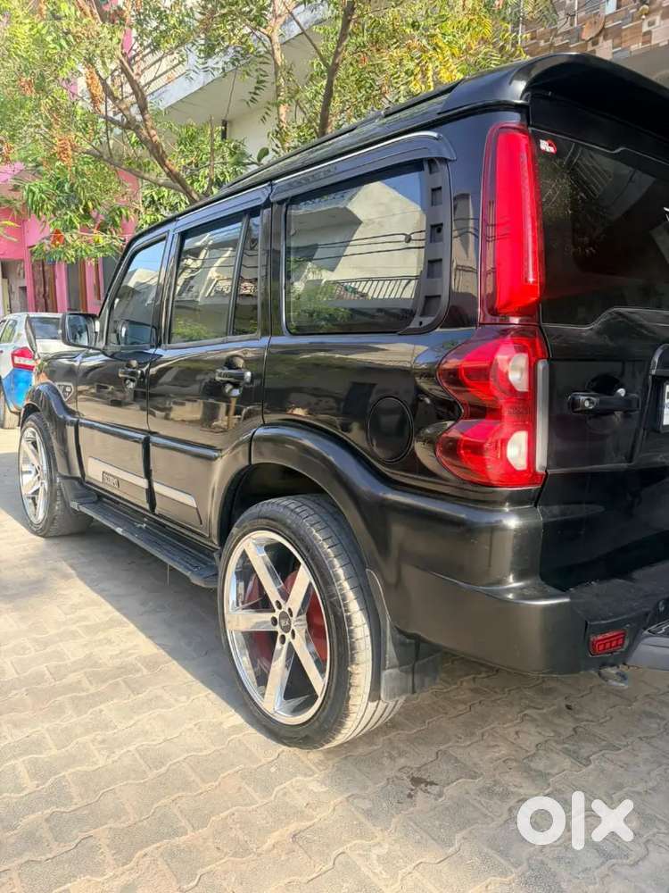 Mahindra Scorpio Classic 2024