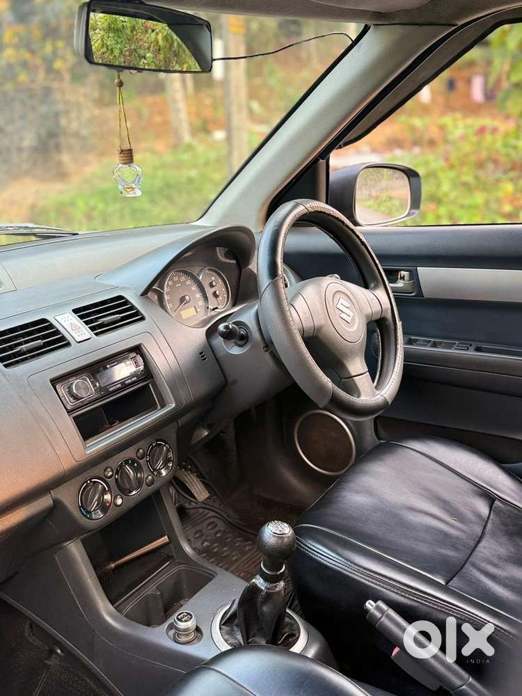 Swift Petrol Manual Maruti Suzuki 2010