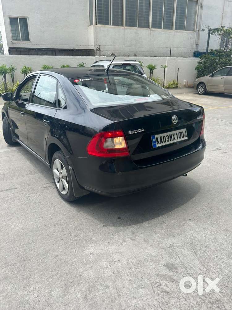 Skoda Rapid 1.6 Elegance 2016
