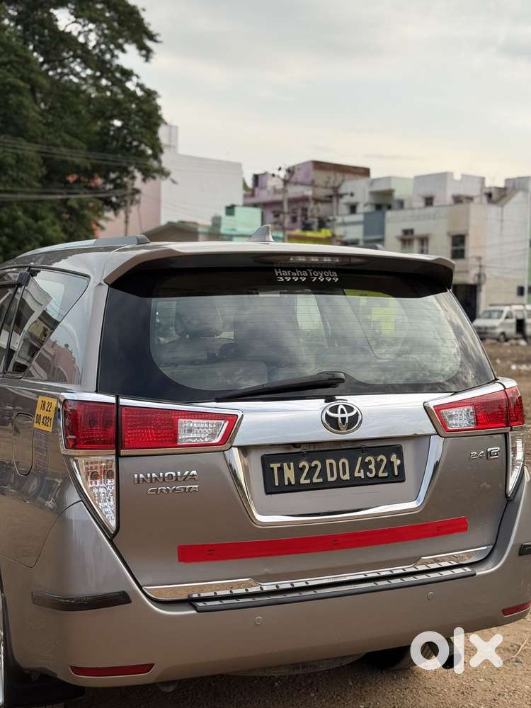 Toyota Innova Crysta 2.4 G Mt 7 Str, 2019, Diesel