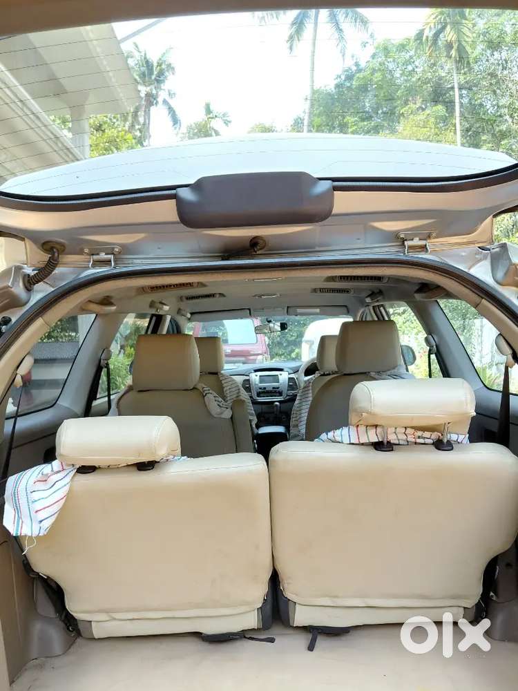 Innova 2.5 Well Maintained