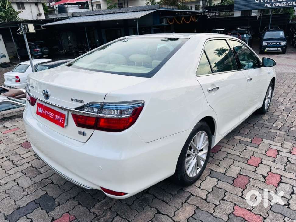 Toyota Camry 2.5l Automatic, 2016, Petrol