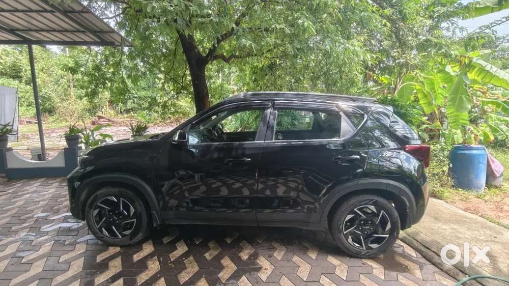 Kia Sonet 2025 Petrol 5800 Km Driven