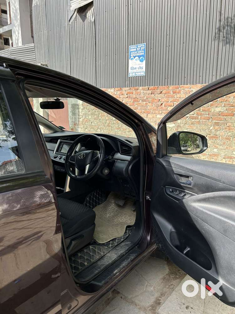 Toyota Innova Crysta 2.8 Gx At, 2018, Petrol