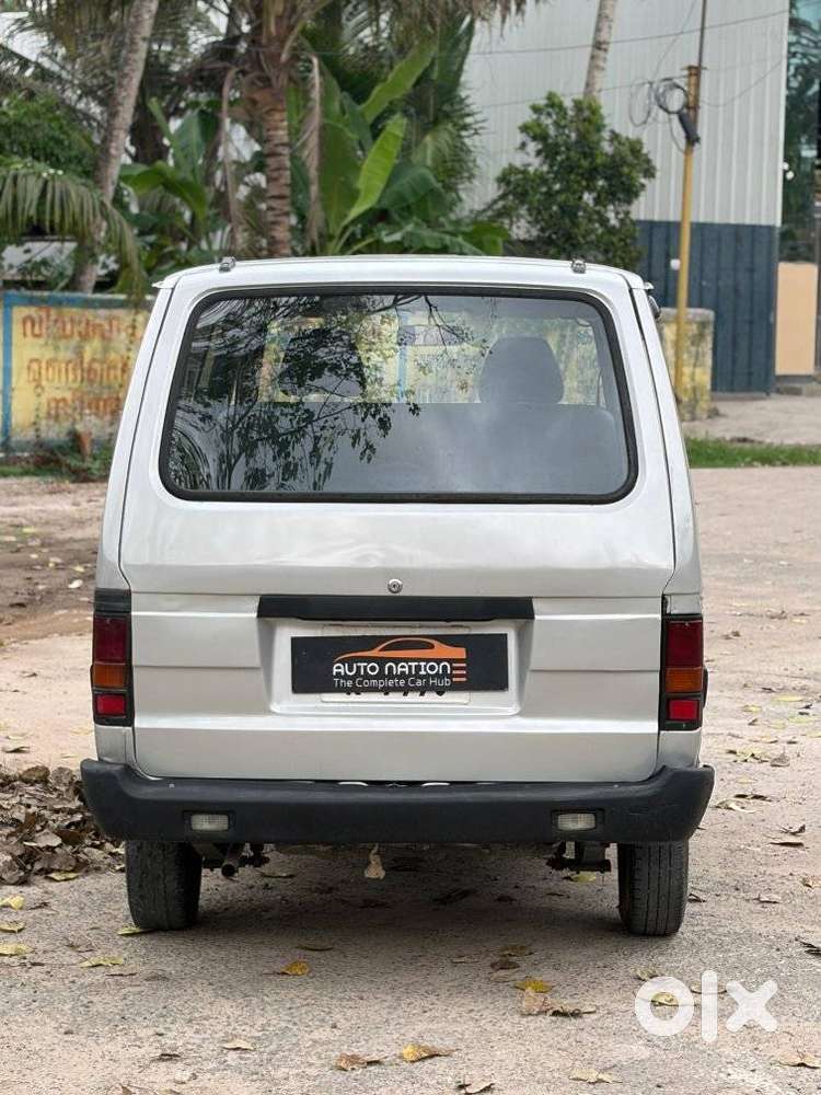 Maruti Suzuki Omni 5 Seater, 2015, Petrol