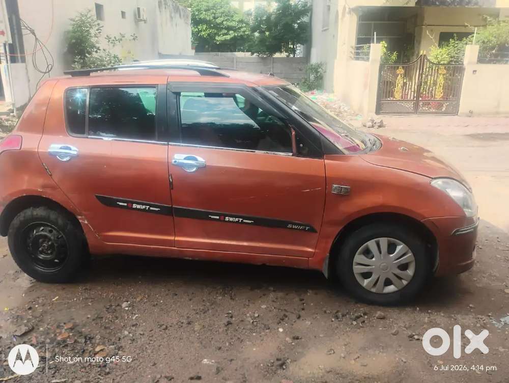 Swift Vxi Petrol + Cng  2006