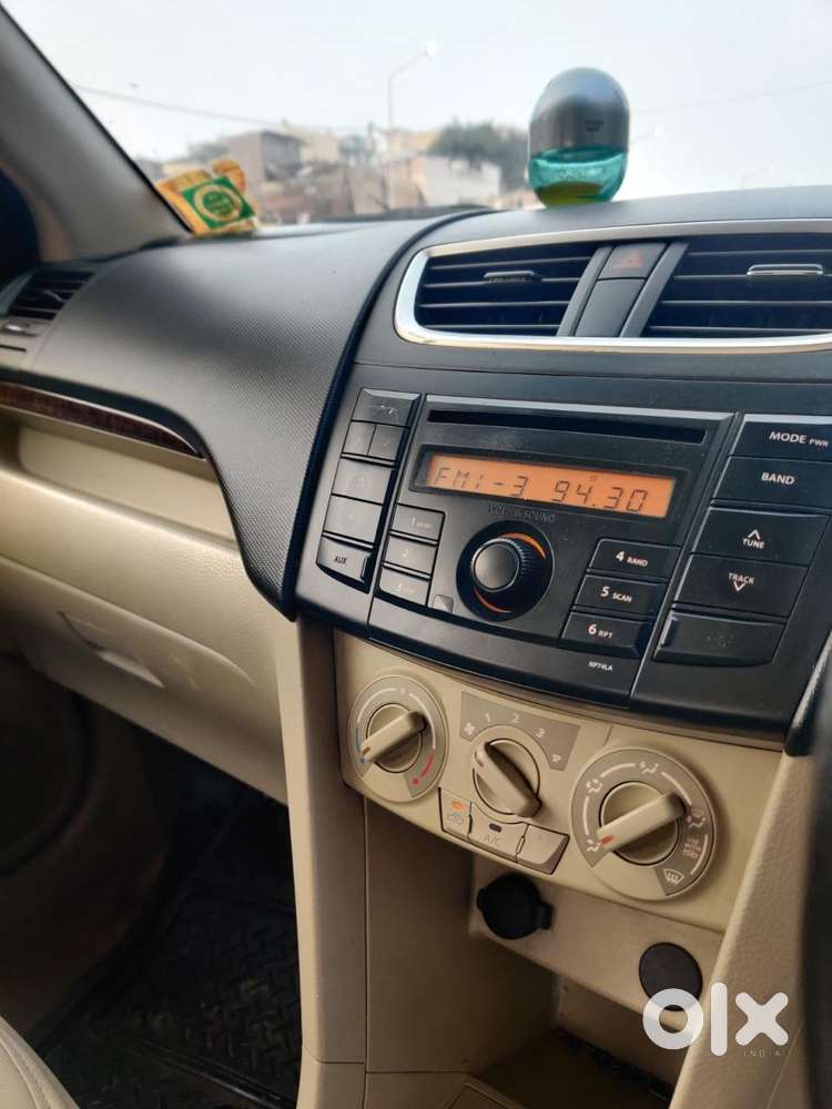 Maruti Suzuki Swift Dzire Vxi 1.2, 2015, Petrol