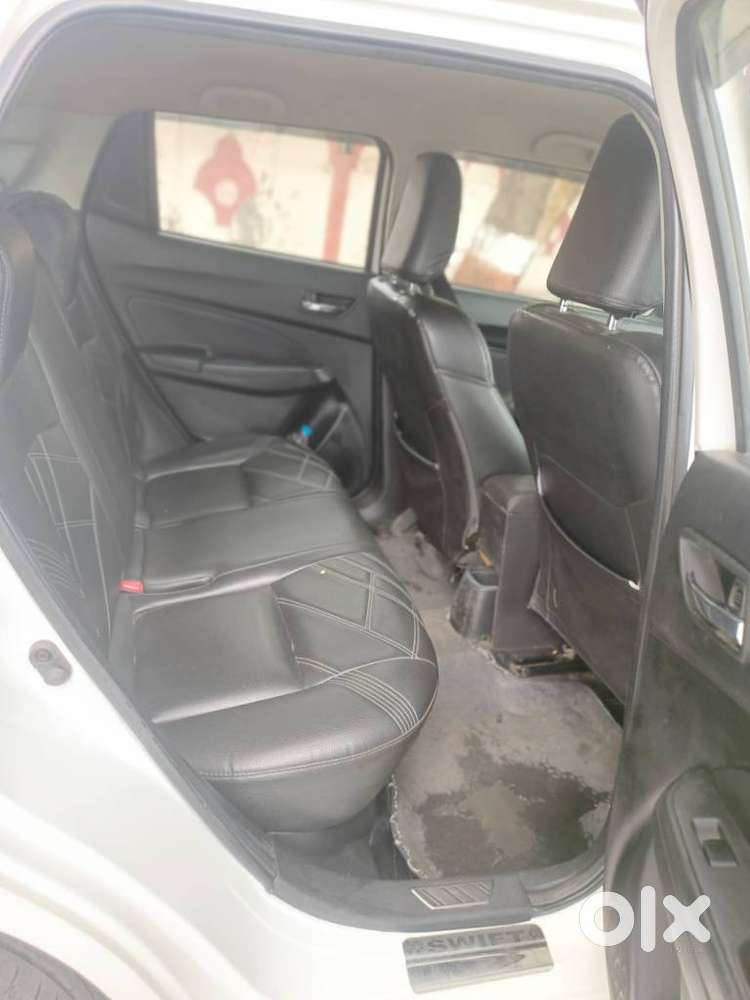 Maruti Suzuki Swift Vxi Optional, 2022