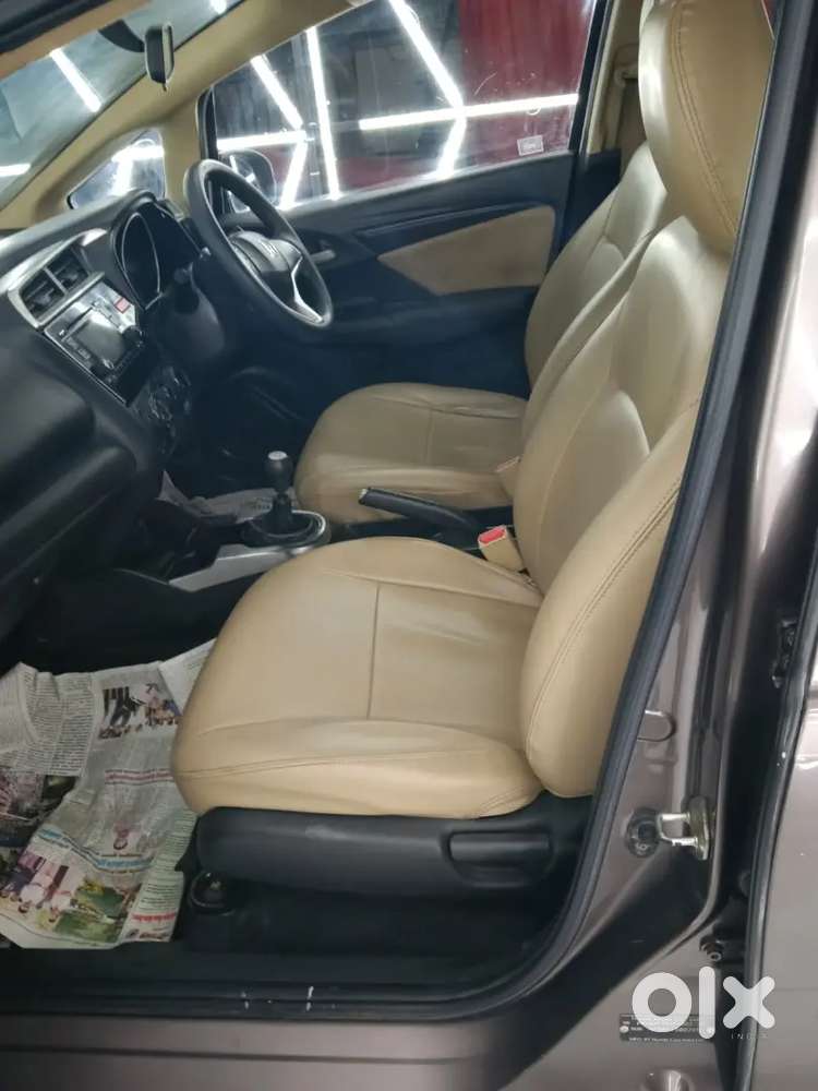 Honda Jazz 2016 Diesel 120000 Km Driven
