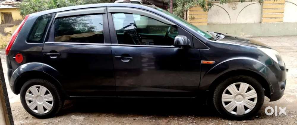 Ford Figo 2011 Petrol 113000 Km Driven