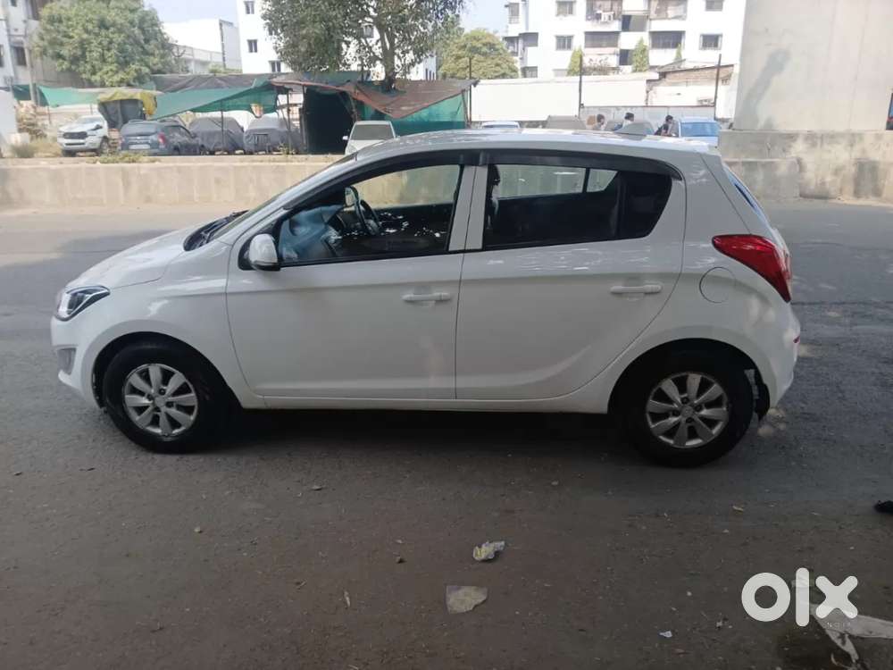 Hyundai I20 Sportz 1.4 Crdi, 2014, Diesel