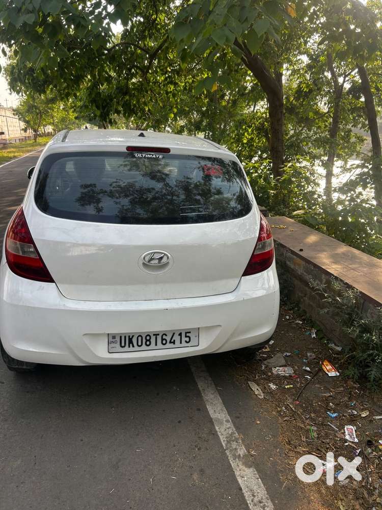 Hyundai I20 2011 Petrol 100000 Km Driven