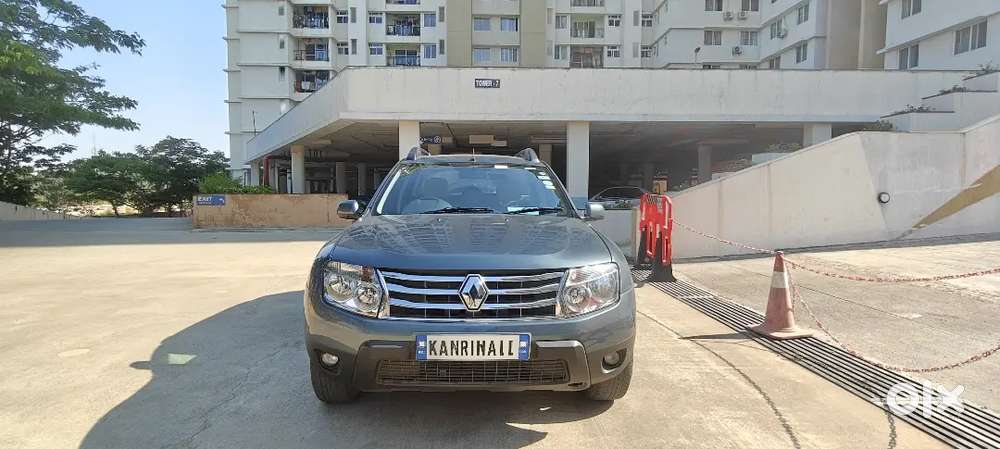 Renault Duster 2014 Petrol Well Maintained