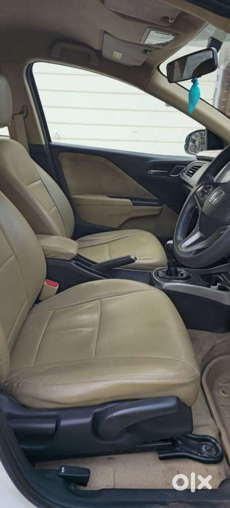 Honda City I-vtec Sv, 2017, Petrol