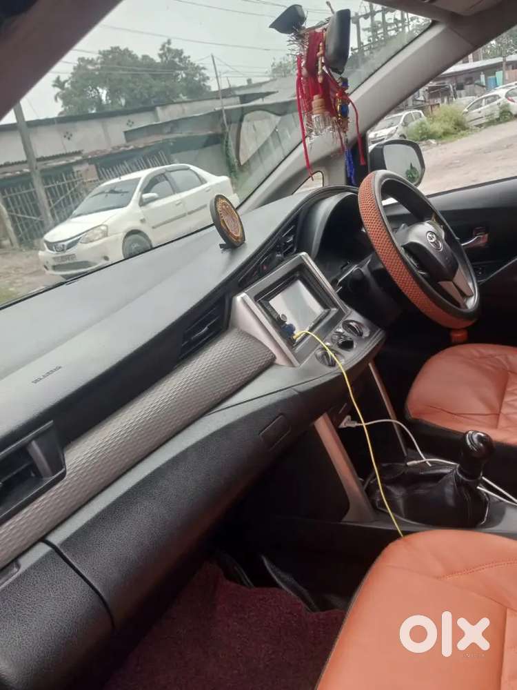 Toyota Innova Crysta 2016
