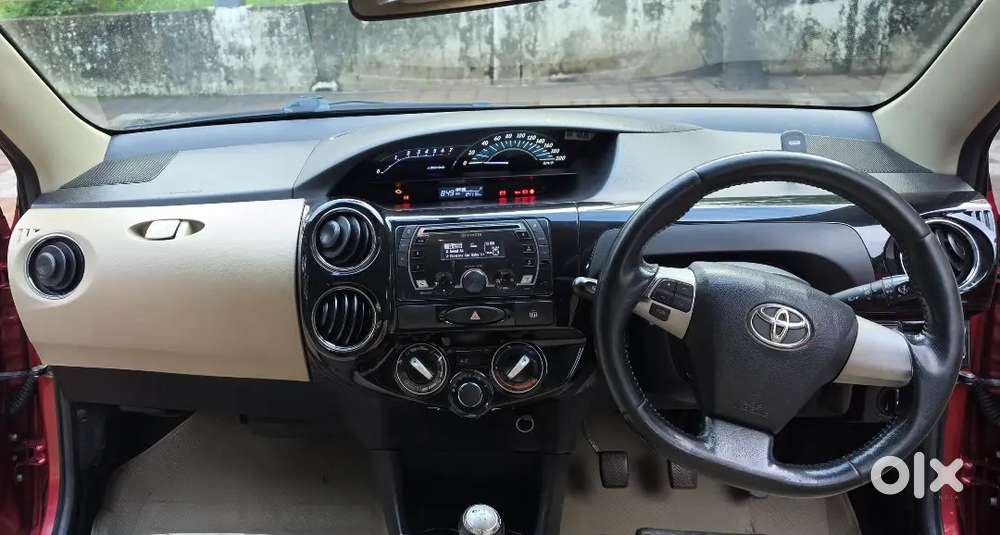 Etios Liva Vxd Dual Tone