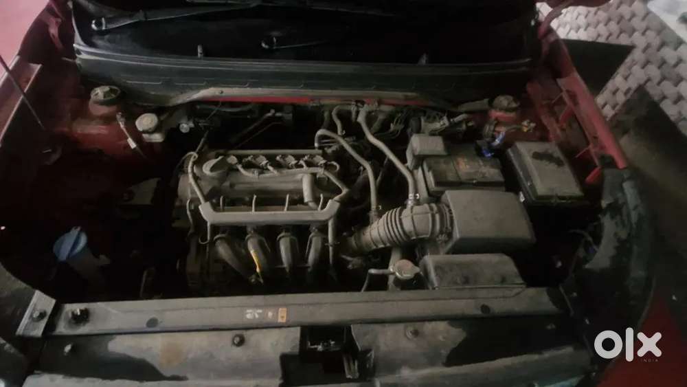 Hyundai Venue 2024 Petrol 16000 Km Driven