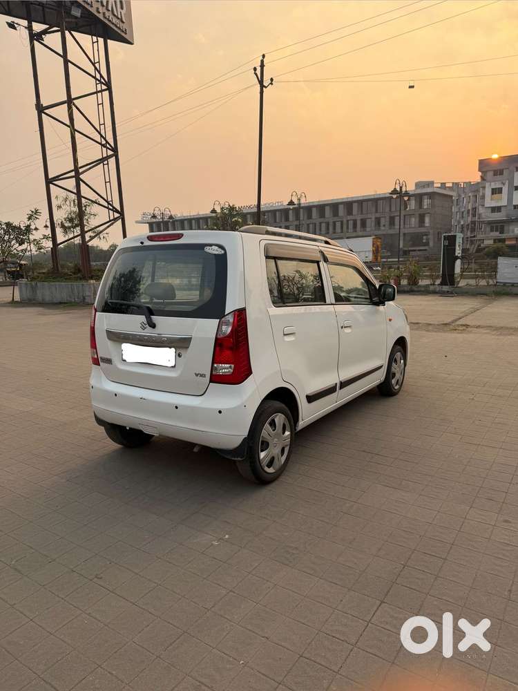 Maruti Suzuki Wagon R Vxi Optional, 2018, Petrol