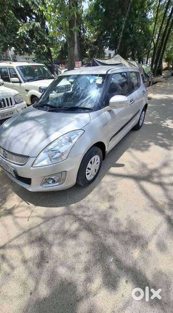 Maruti Suzuki Swift Vxi, 2016, Petrol