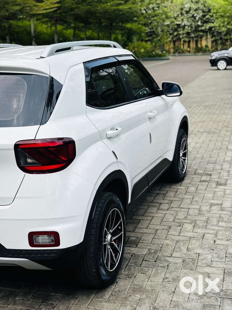 Hyundai Venue S 1.2 Petrol, 2020, Petrol